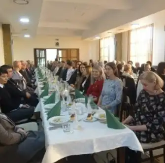 Wigilijny stół w Zespole Szkół w Starym Sączu