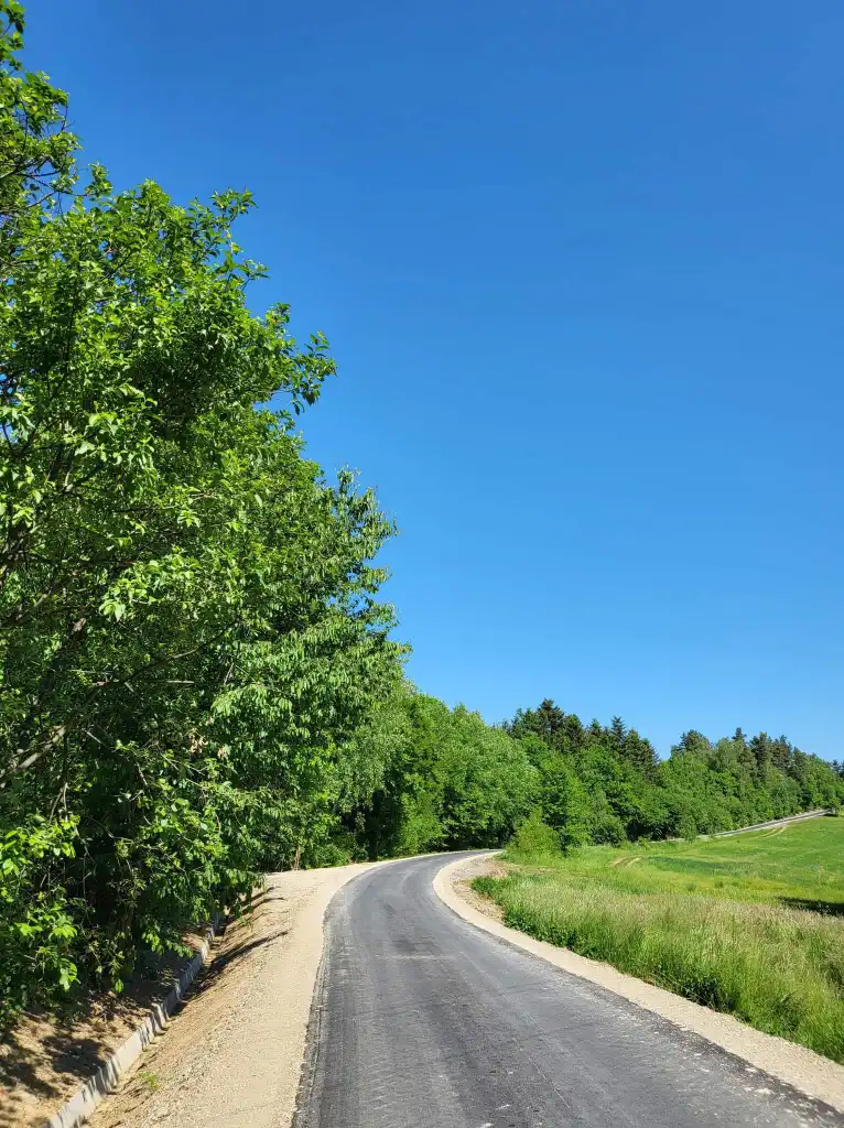Remont ponad 2 km drogi gminnej w miejscowościach Naściszowa i Klimkówka zakończony