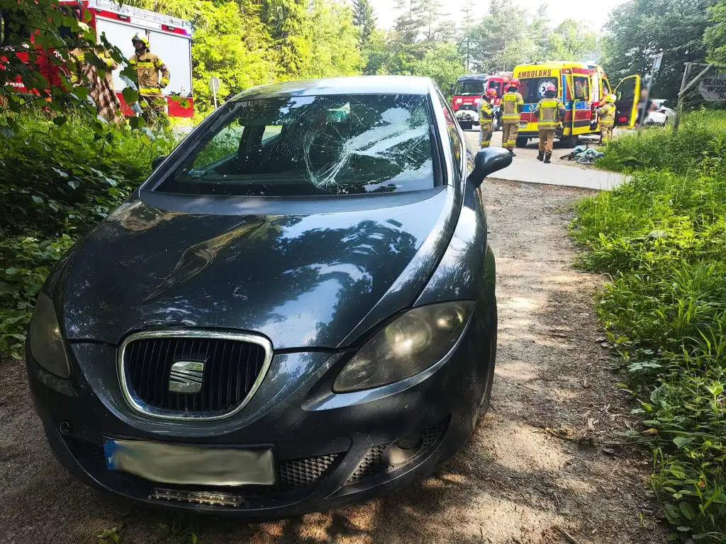 Berest: samochód osobowy zderzył się z rowerem