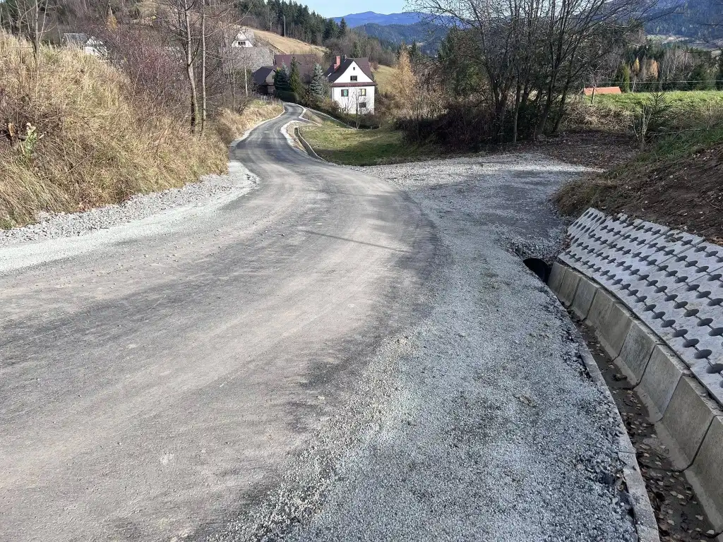 Nowa droga w sołectwie Olszówka oddana do użytku