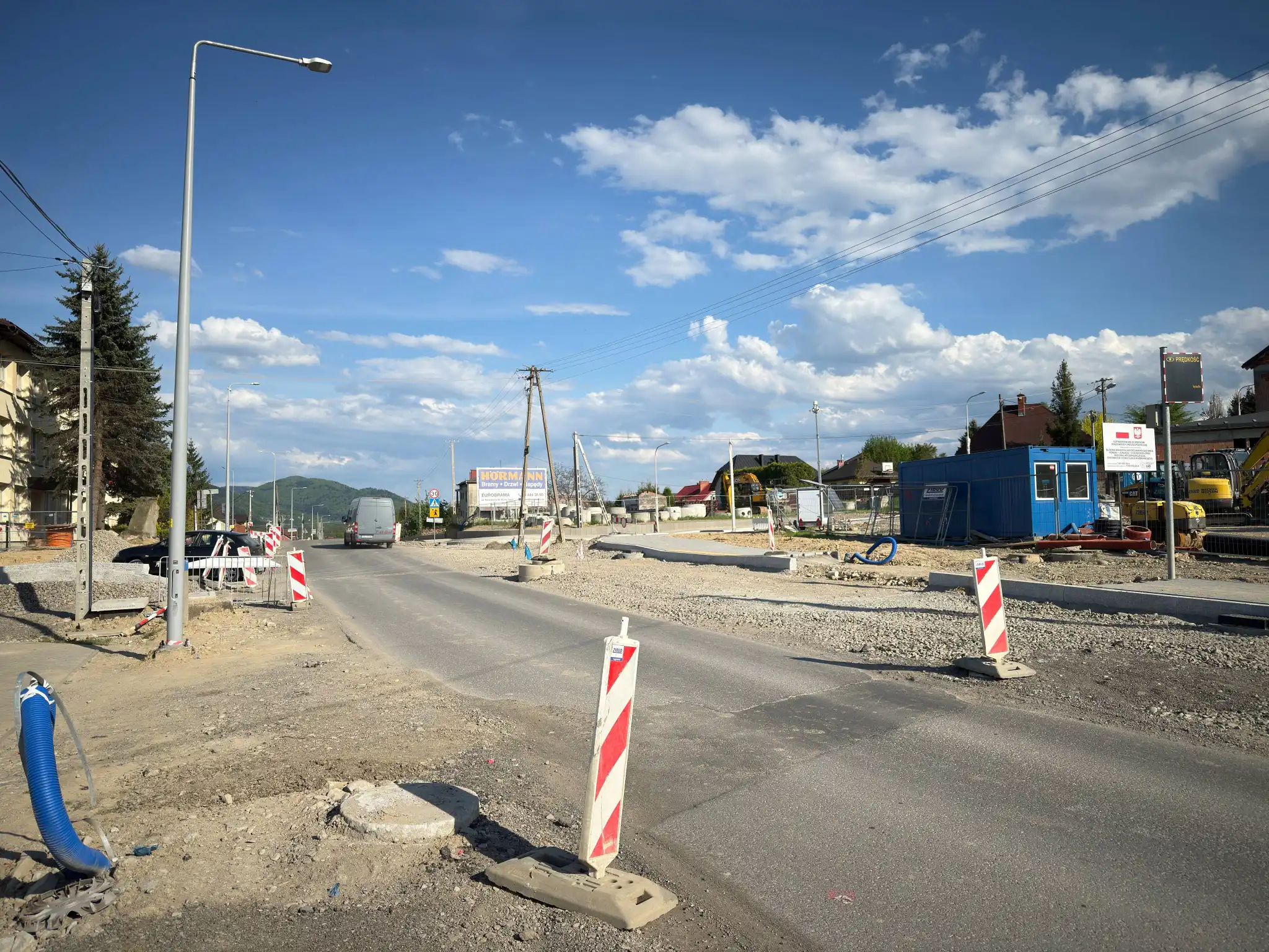 Poręba Mała się zmienia. Kolejne inwestycje poprawiają bezpieczeństwo i komfort mieszkańców