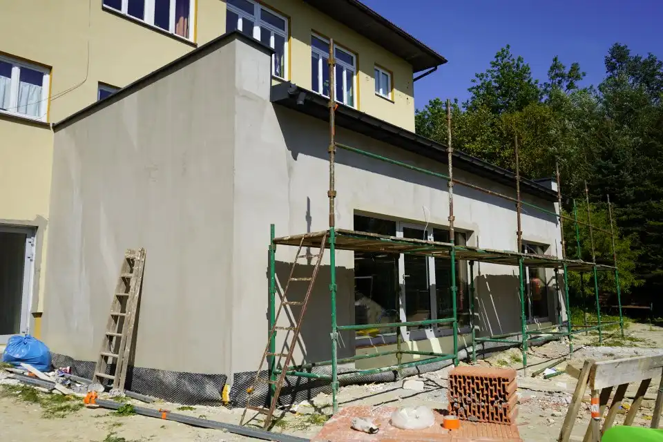 Nowe żłobki w gminie Biecz. Opieka dla najmłodszych coraz bliżej
