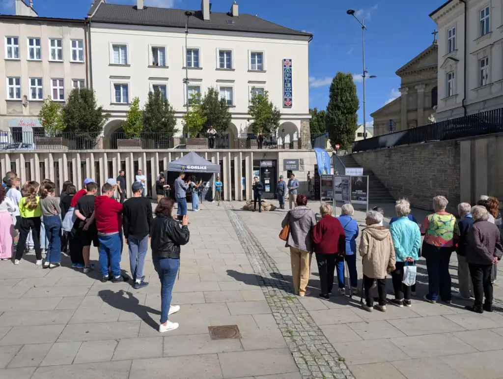 Historyczna wystawa na gorlickim Rynku. Później zobaczą ją Nowy Sącz i Tarnów