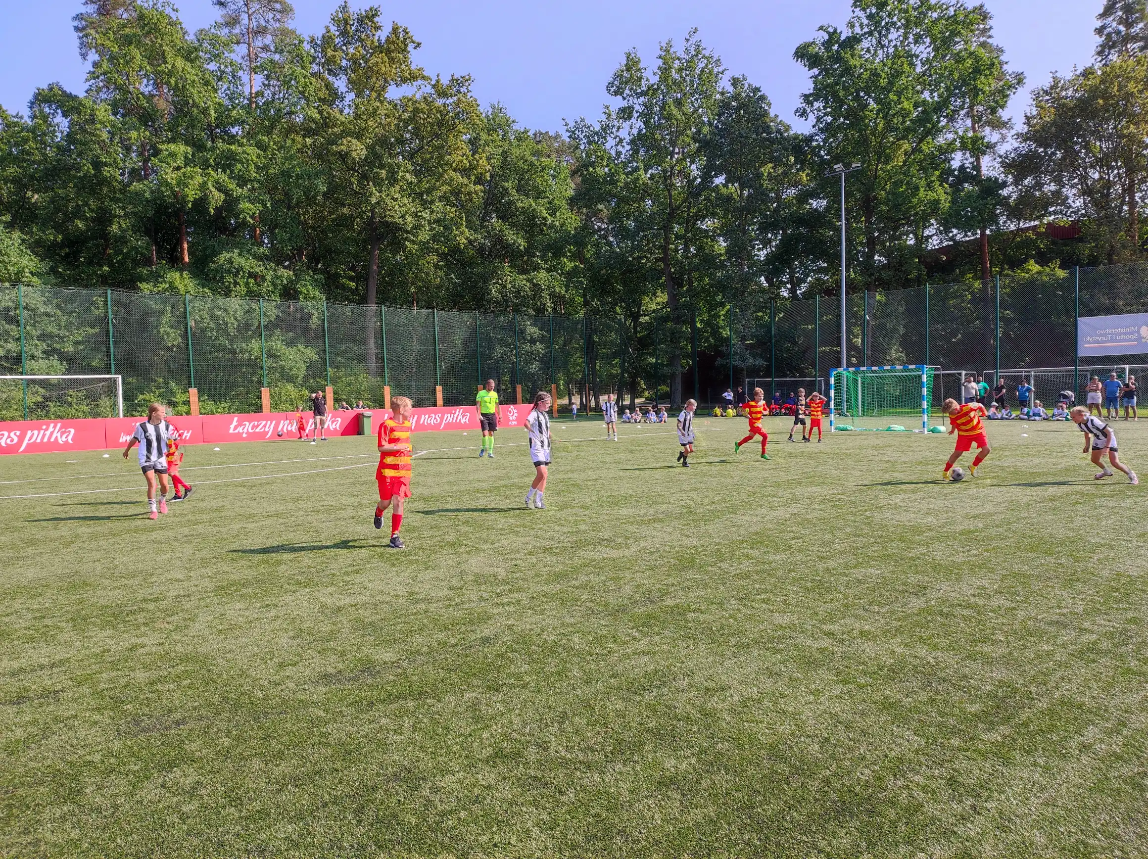 Sportowe emocje i integracja w Spale