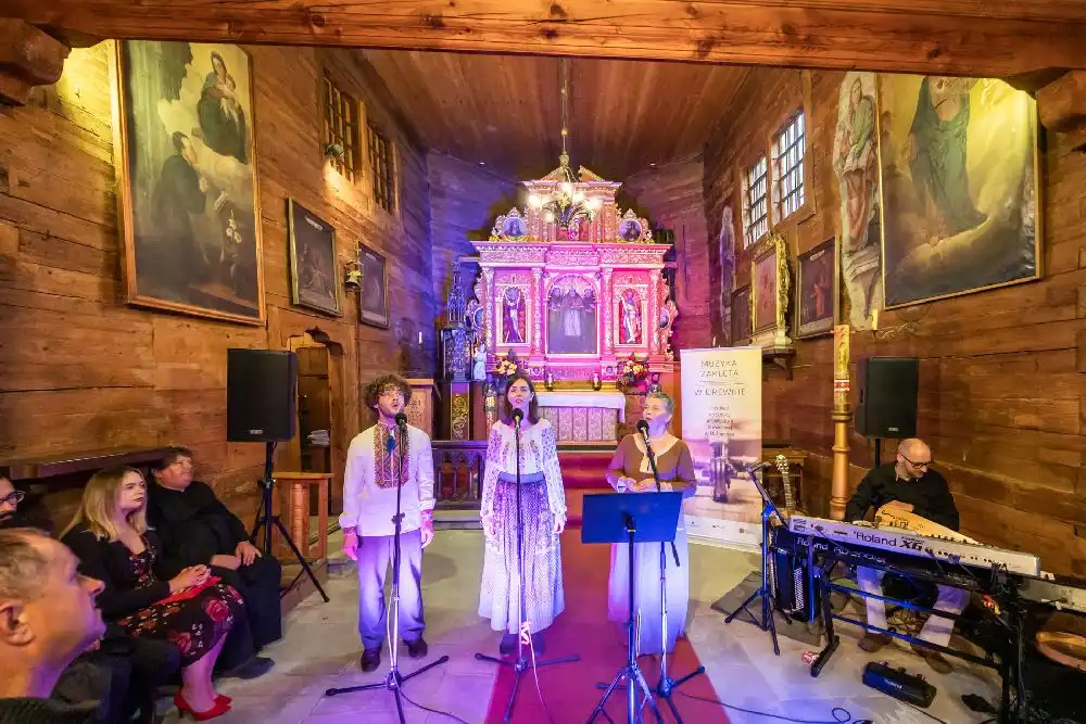 Muzyka zaklęta w drewnie. Magiczny finał w Sękowej