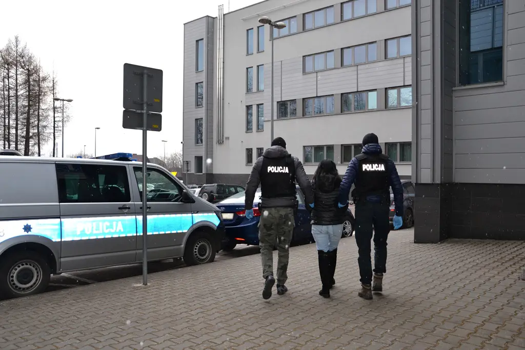 Okradły sądeckie seniorki. Zostały tymczasowo aresztowane