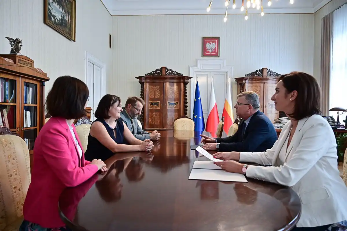 Nowi dyrektorzy dwóch placówek edukacyjnych w województwie małopolskim