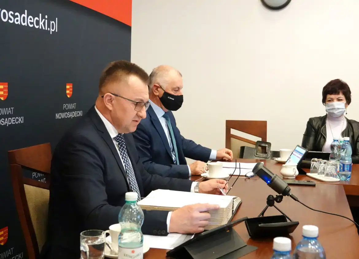 Powiat nowosądecki inwestuje w poprawę bezpieczeństwa mieszkańców Sądecczyzny
