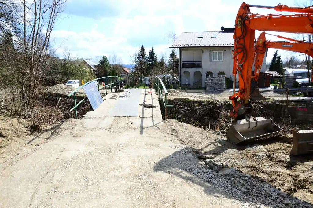 Nowy most w Piątkowej coraz bliżej